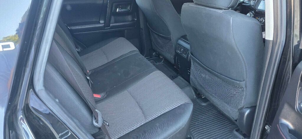 2018 Toyota 4Runner TRD Off Road 4WD - 23027755 - 16