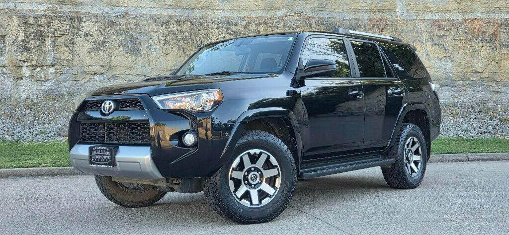 2018 Toyota 4Runner TRD Off Road 4WD - 23027755 - 3