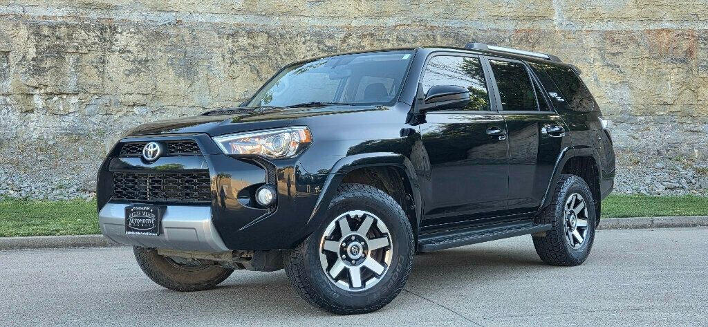2018 Toyota 4Runner TRD Off Road 4WD - 23027755 - 39