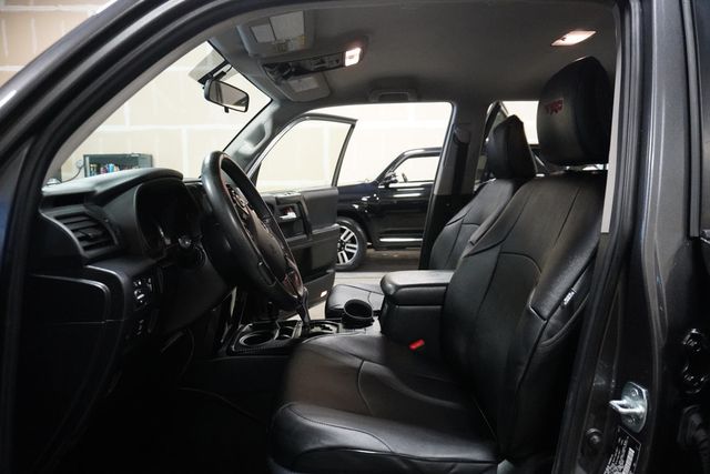 2018 Toyota 4Runner TRD Off Road Premium 4WD - 22988918 - 4