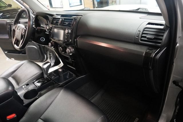 2018 Toyota 4Runner TRD Off Road Premium 4WD - 23084538 - 18