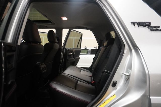 2018 Toyota 4Runner TRD Off Road Premium 4WD - 23084538 - 19