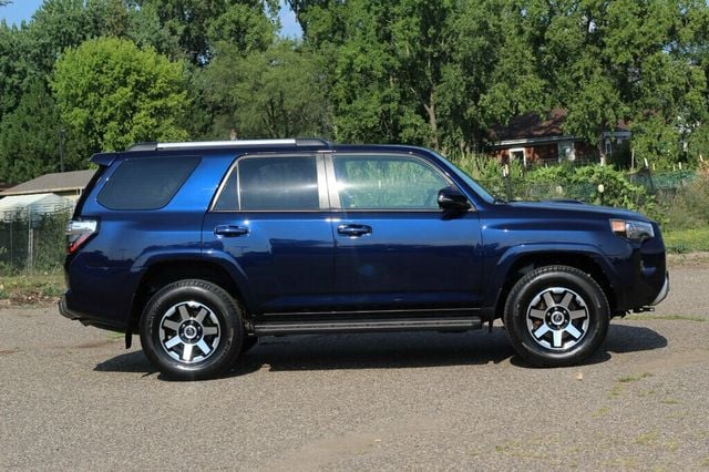 2018 Toyota 4Runner TRD-OFF ROAD PREMIUM W/ LEATHER, MOONROOF - 23066466 - 1