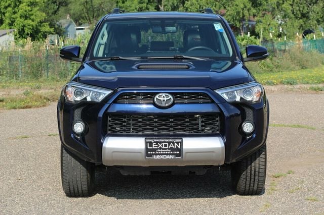 2018 Toyota 4Runner TRD-OFF ROAD PREMIUM W/ LEATHER, MOONROOF - 23066466 - 3