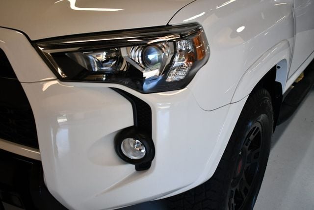 2018 Toyota 4Runner TRD Pro 4WD - 22591546 - 12