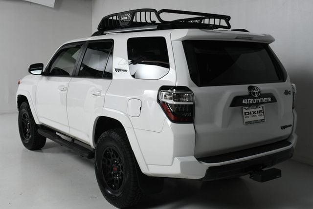 2018 Toyota 4Runner TRD Pro 4WD - 22591546 - 8