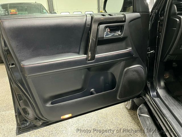 2018 Toyota 4Runner TRD Pro 4WD - 22990626 - 13