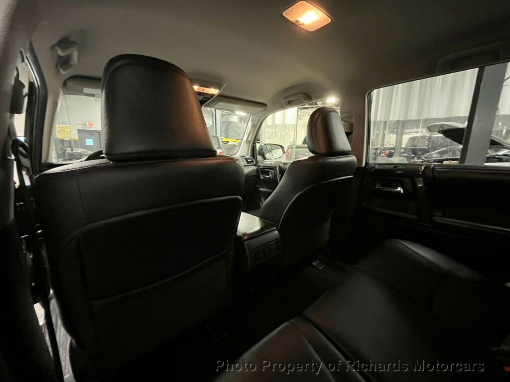 2018 Toyota 4Runner TRD Pro 4WD - 22990626 - 18