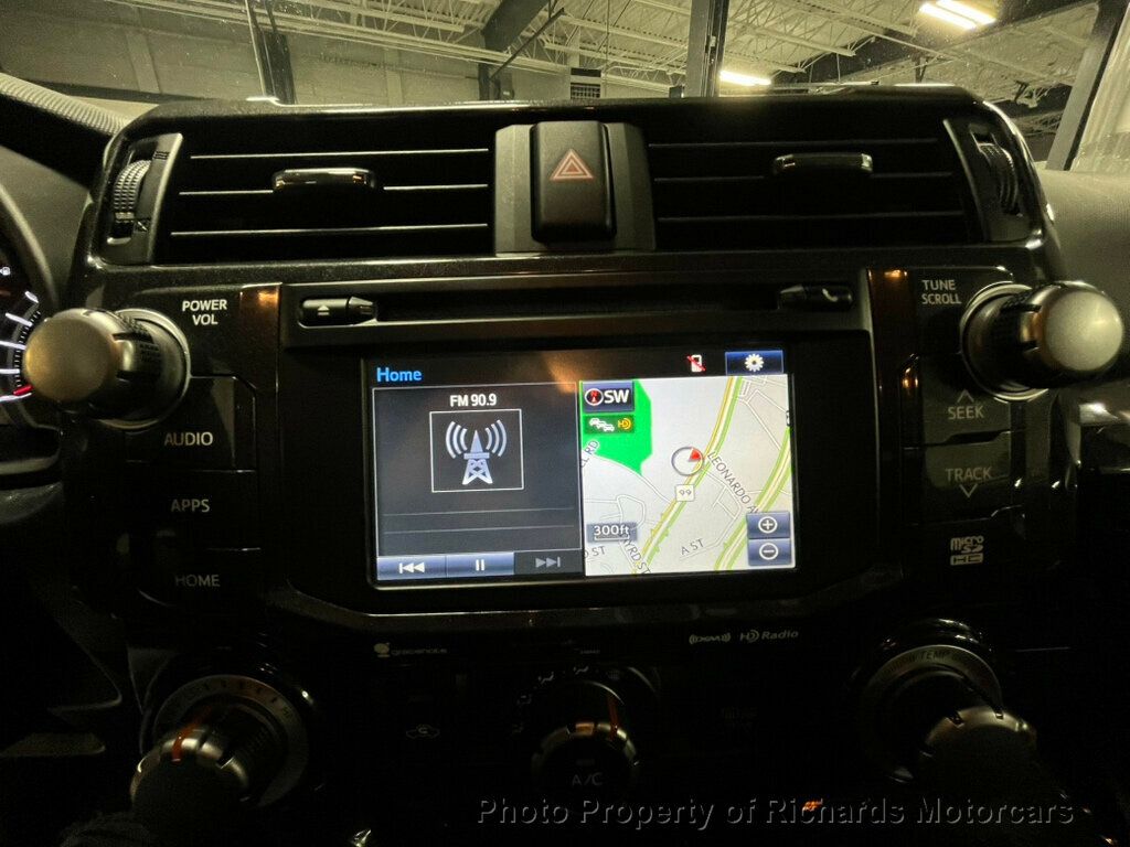 2018 Toyota 4Runner TRD Pro 4WD - 22990626 - 29