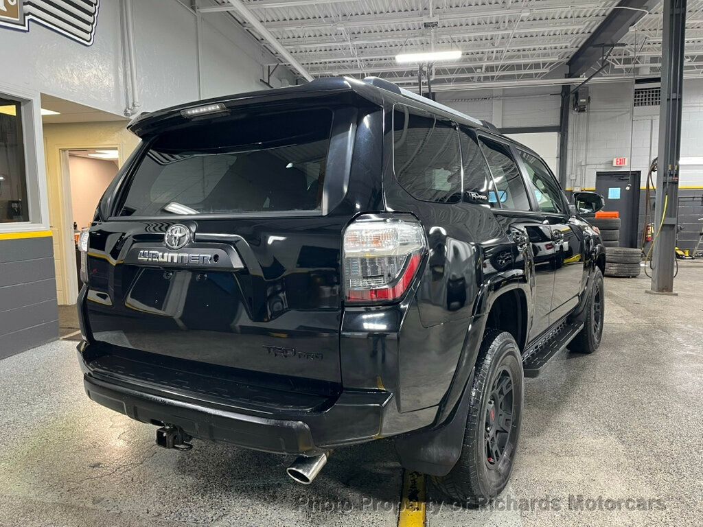 2018 Toyota 4Runner TRD Pro 4WD - 22990626 - 3
