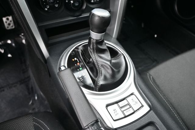 2018 Toyota 86 Coupe - 23031217 - 11