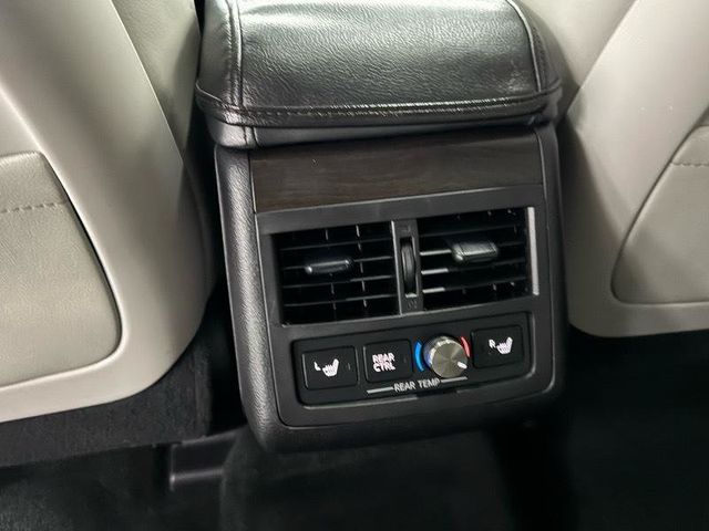 2018 Toyota Avalon Limited - 23000538 - 23