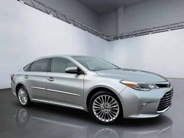 2018 Toyota Avalon Limited - 23000538 - 27