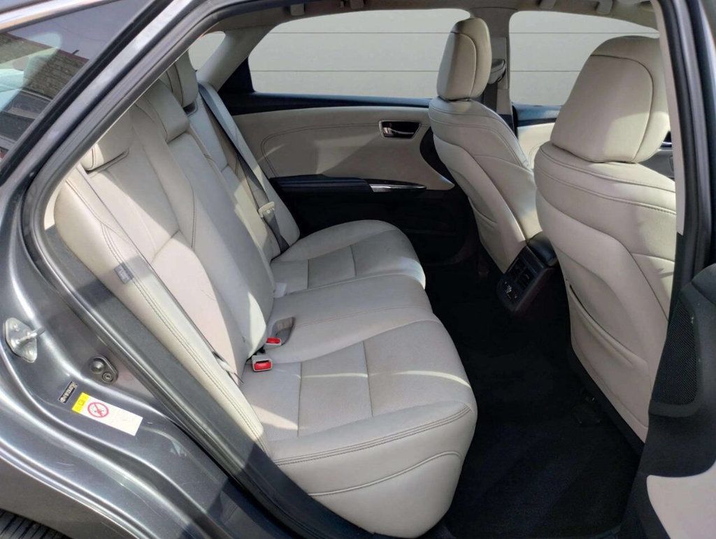 2018 Toyota Avalon Limited - 22931350 - 17