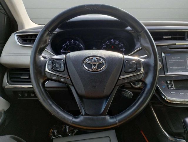 2018 Toyota Avalon Limited - 22931350 - 21