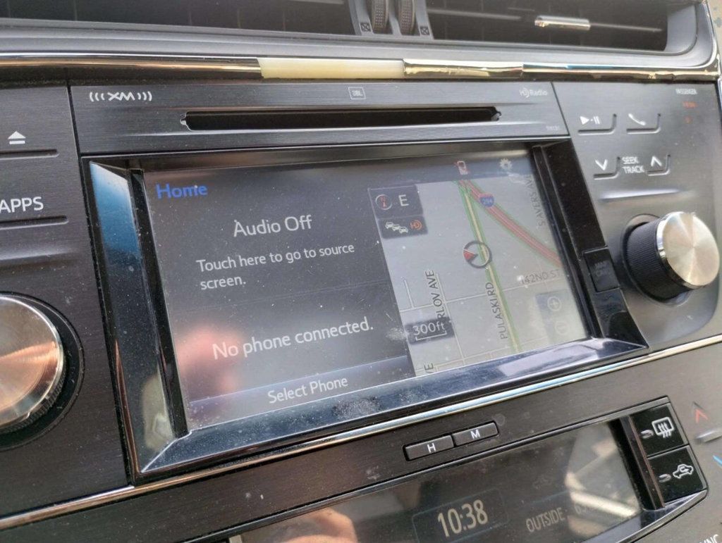 2018 Toyota Avalon Limited - 22931350 - 31