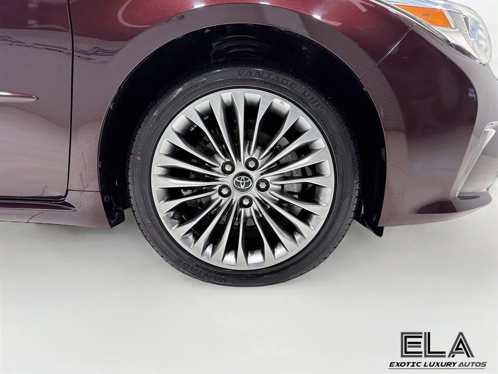 2018 Toyota Avalon Limited - 23063121 - 35