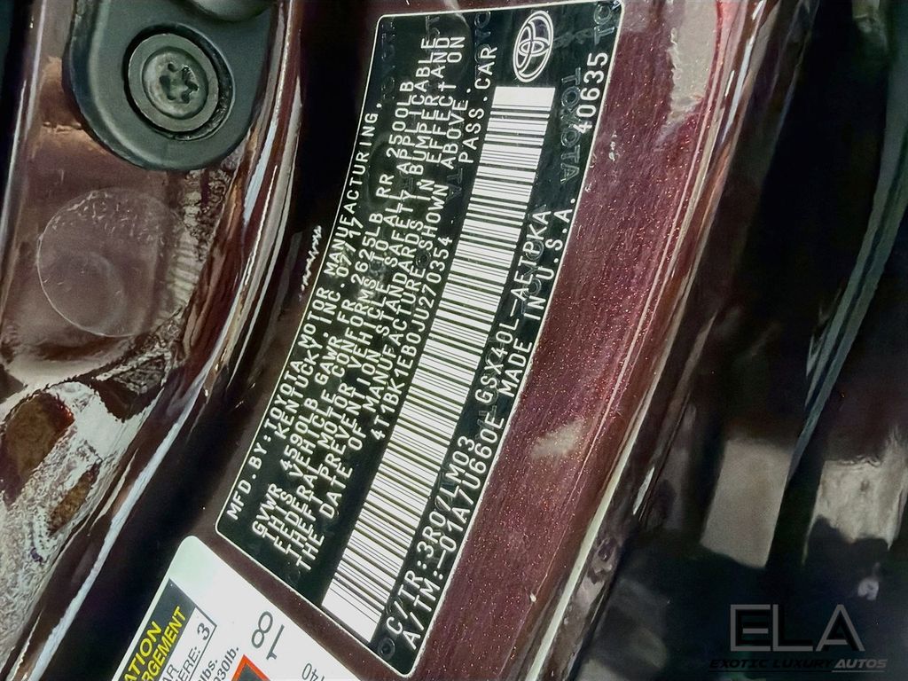 2018 Toyota Avalon Limited - 23063121 - 36