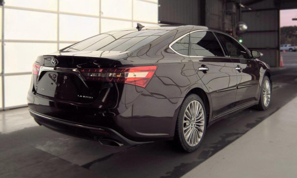 2018 Toyota Avalon Limited - 23063121 - 3