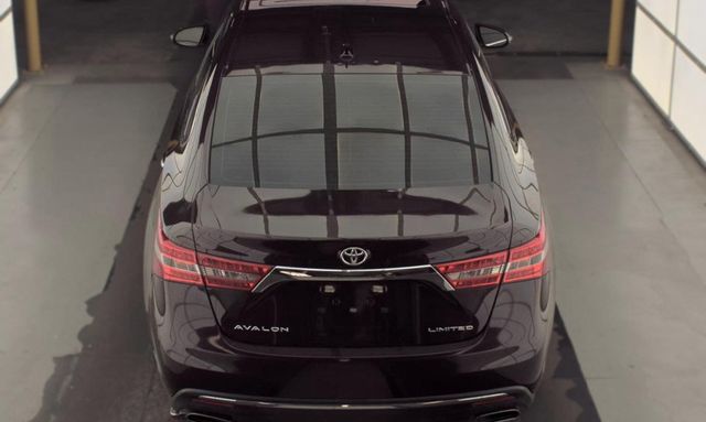 2018 Toyota Avalon Limited - 23063121 - 4