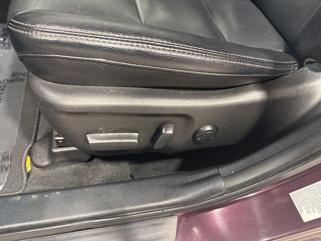 2018 Toyota Avalon XLE - 22967659 - 25