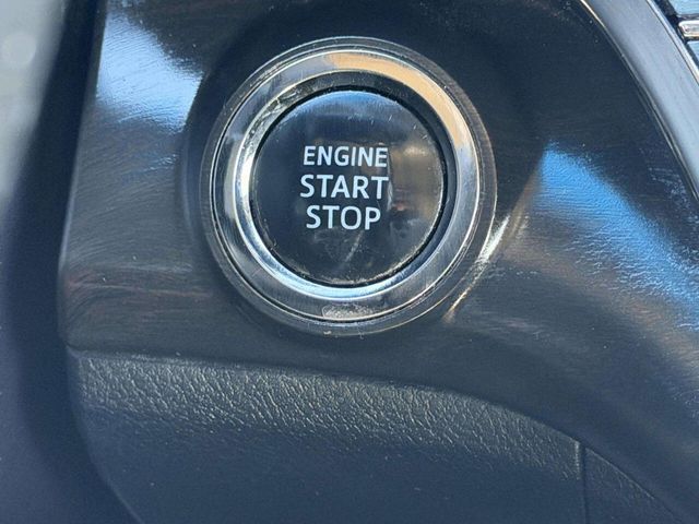 2018 Toyota Avalon XLE 4dr Sedan - 22976382 - 18