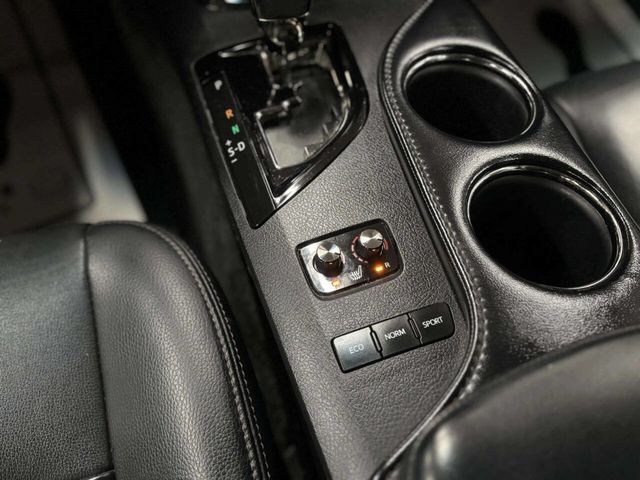 2018 Toyota Avalon XLE 4dr Sedan - 22992148 - 25