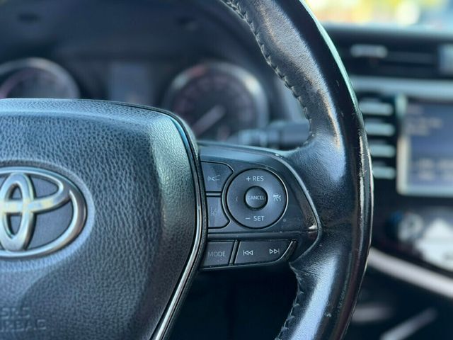 2018 Toyota Camry  - 23045192 - 11