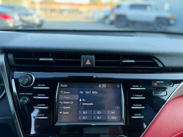 2018 Toyota Camry  - 23045192 - 13