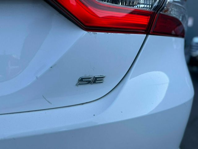 2018 Toyota Camry  - 23045192 - 21