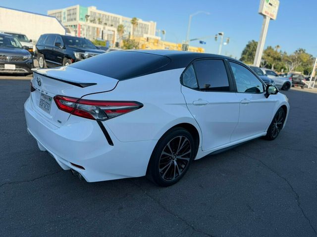 2018 Toyota Camry  - 23045192 - 3