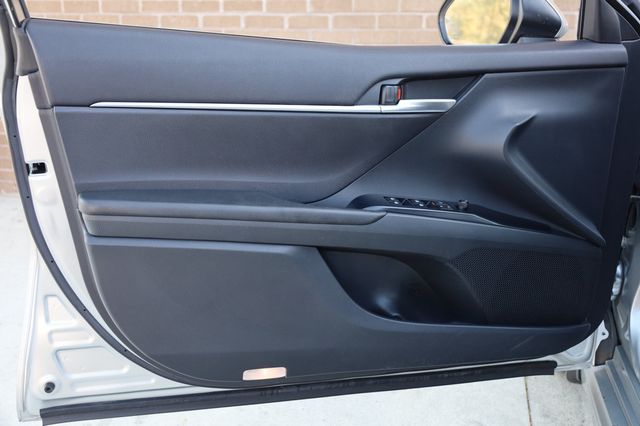 2018 Toyota Camry  - 23002190 - 10