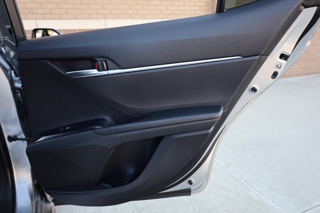 2018 Toyota Camry  - 23002190 - 19