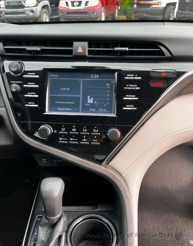 2018 Toyota Camry  - 23041158 - 18