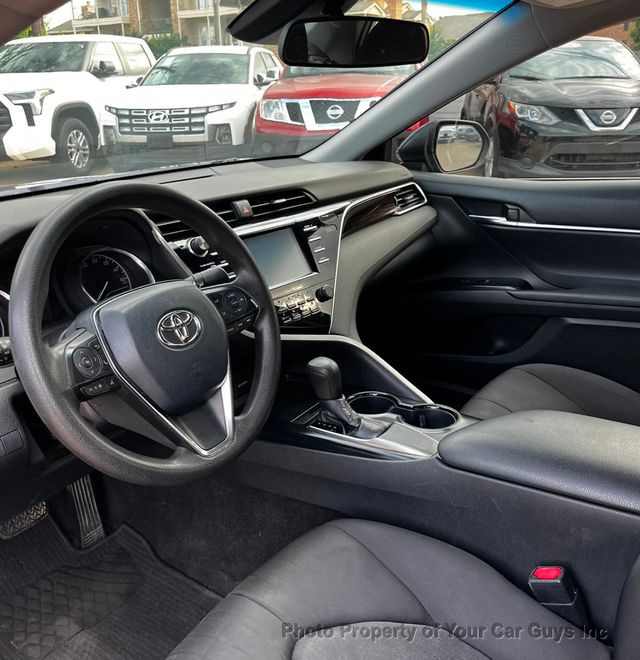 2018 Toyota Camry  - 23051991 - 17