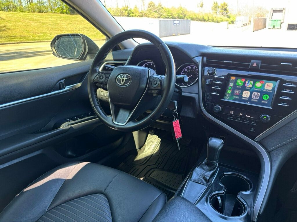 2018 Toyota Camry CAMRY SE FWD LEATHER SEATS W/18 " WHEELS - 22995749 - 22