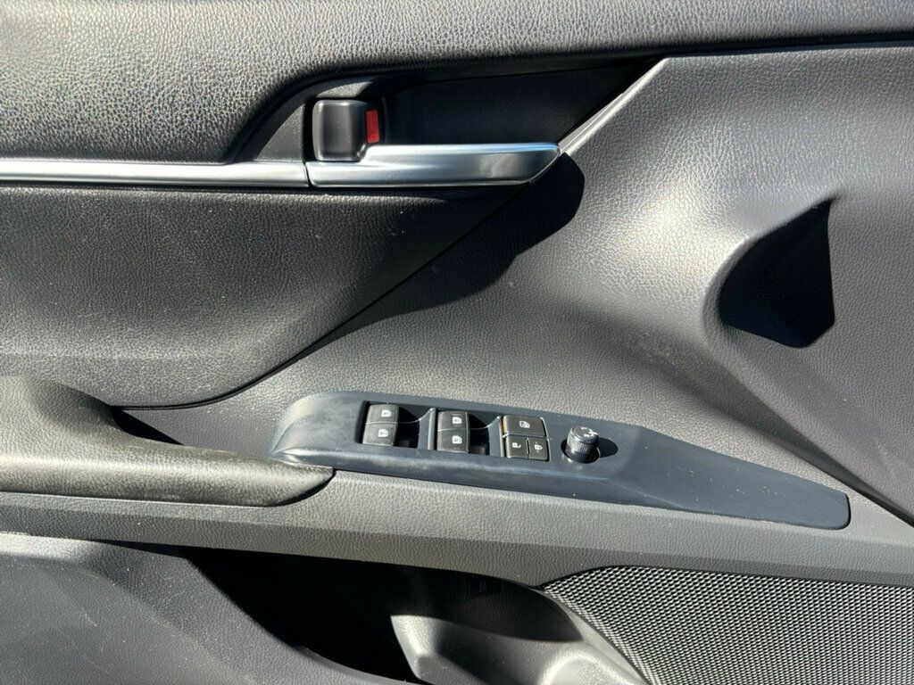 2018 Toyota Camry CAMRY SE FWD LEATHER SEATS W/18 " WHEELS - 22995749 - 34