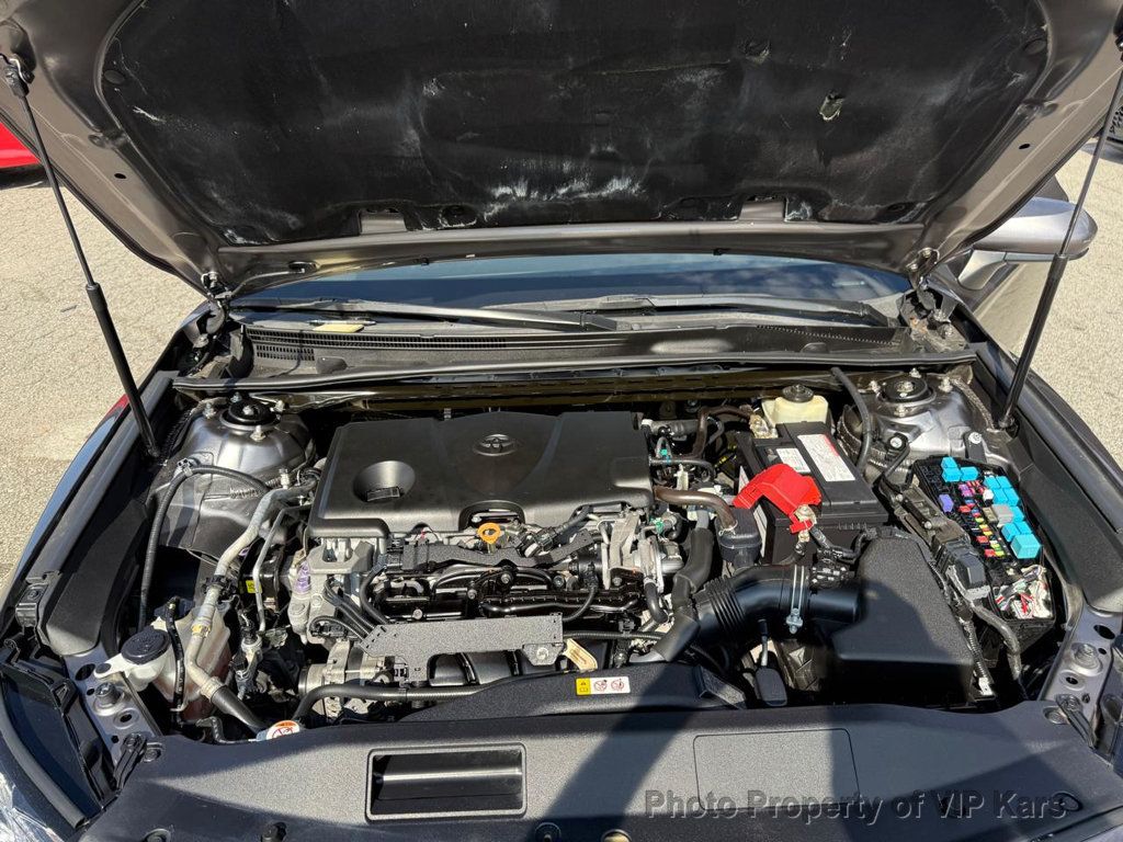 2018 Toyota Camry L photo 15