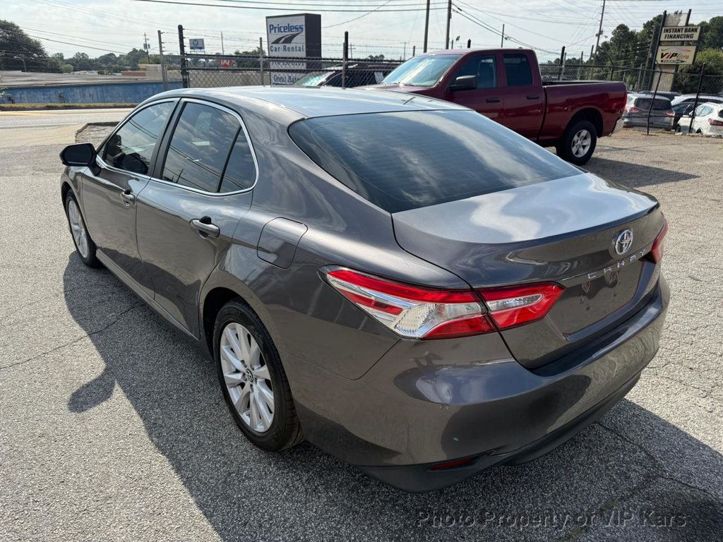2018 Toyota Camry L photo 4