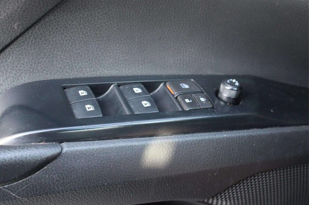 2018 Toyota Camry L Automatic - 22949707 - 24