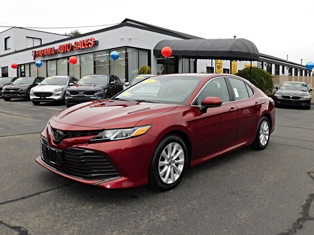 2018 Toyota Camry LE - 22536201 - 1