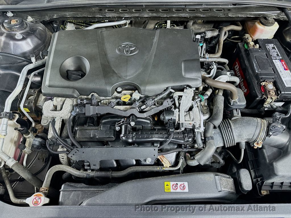 2018 Toyota Camry LE - 22609735 - 31