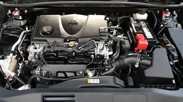 2018 Toyota Camry LE - 22961561 - 15