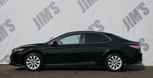 2018 Toyota Camry LE - 22961561 - 5