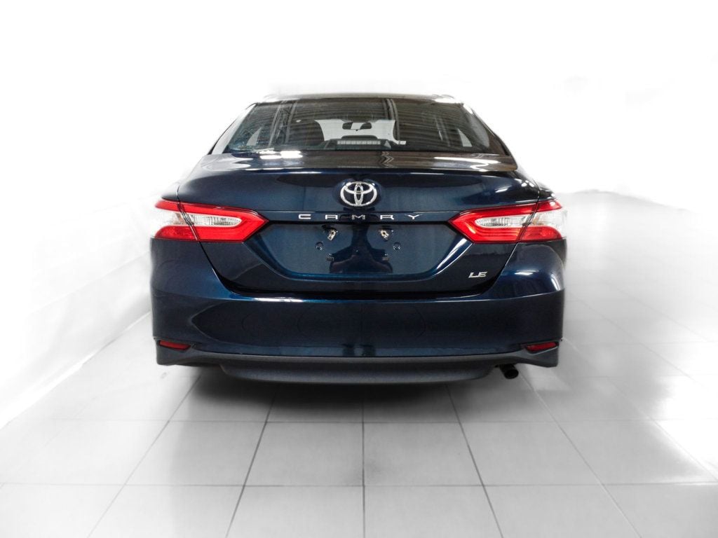 2018 Toyota Camry LE - 22357041 - 4