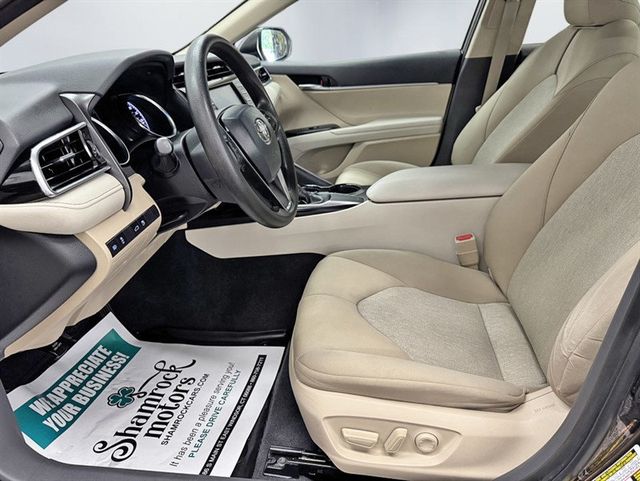 2018 Toyota Camry LE Automatic - 23064447 - 13