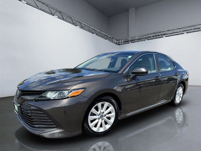 2018 Toyota Camry LE Automatic - 23064447 - 23
