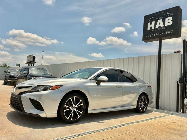 2018 Toyota Camry LE Automatic - 23016275 - 3