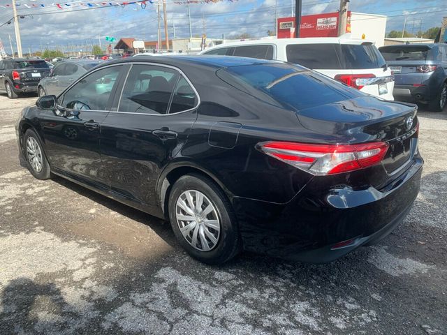2018 Toyota Camry LE Automatic - 22951271 - 16