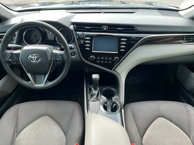 2018 Toyota Camry LE Automatic - 22929994 - 19